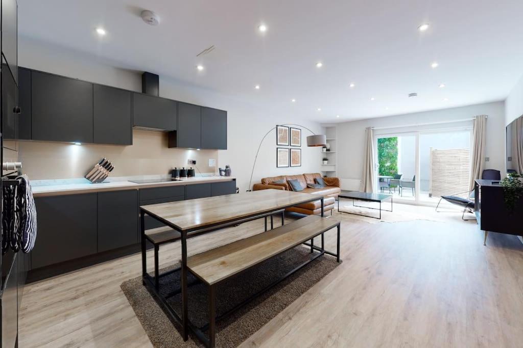 Stylish 2Bed Flat 10Min To Wimbledon Tennis Courts Londres Exterior foto